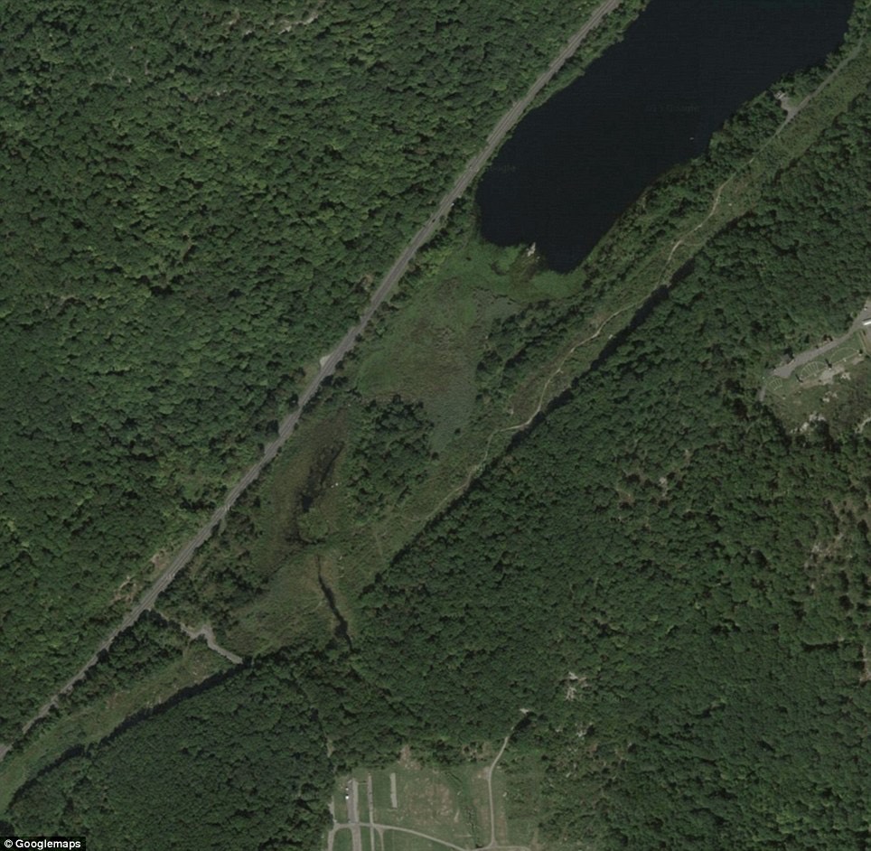 18. article-2524082-1A1B2CB900000578-80_964x942